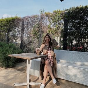 Meet your Posher, Denise